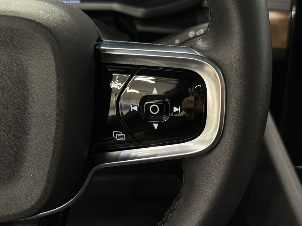 Polestar 2 2023 Snow