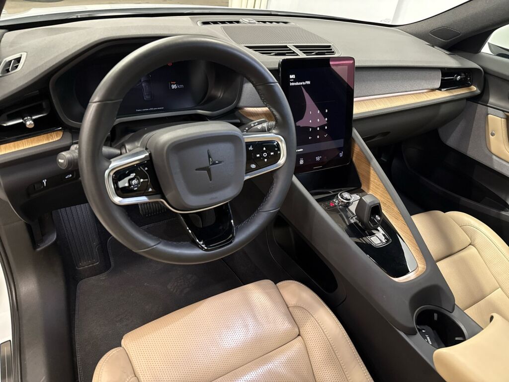 Polestar 2 2023 Snow