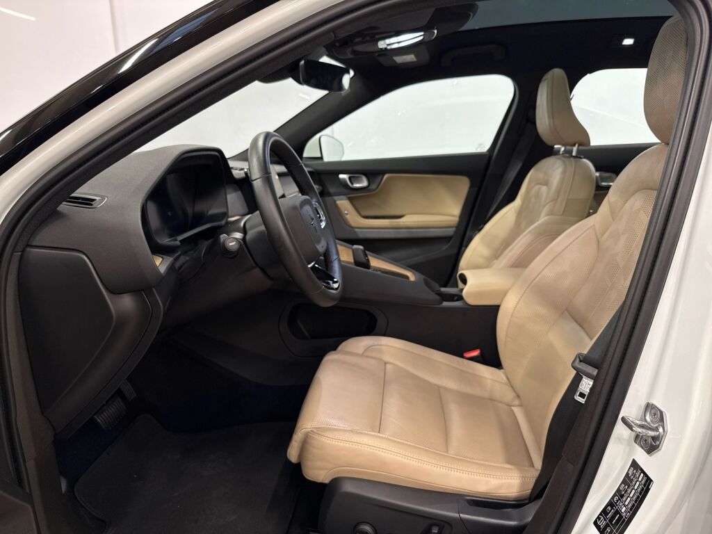 Polestar 2 2023 Snow