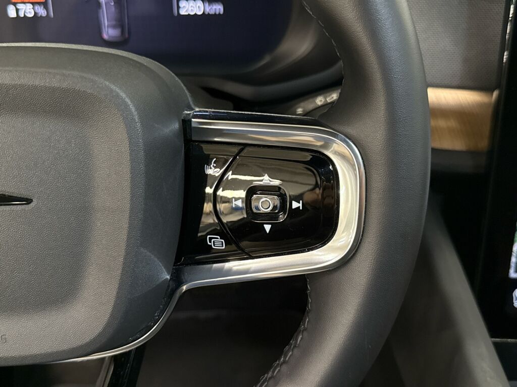 Polestar 2 2023 Snow