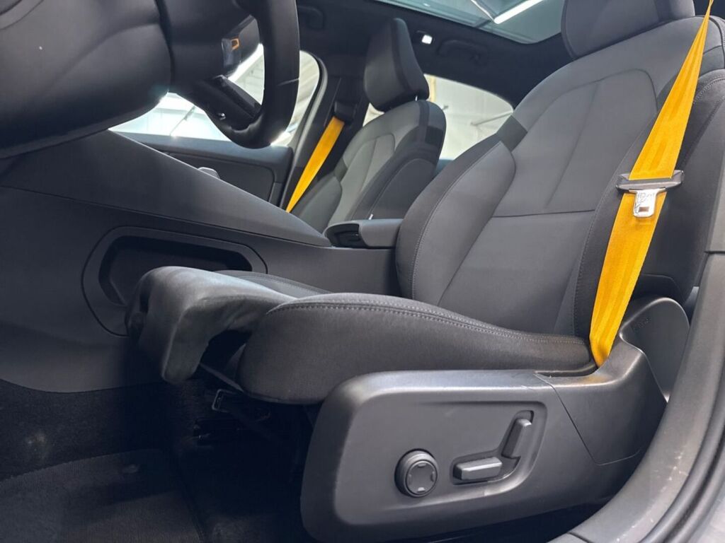 Polestar 2 2022 Thunder