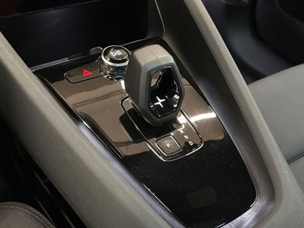 Polestar 2 2022 Thunder
