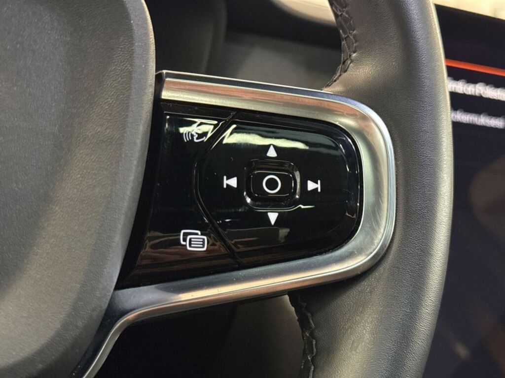 Polestar 2 2022 Thunder