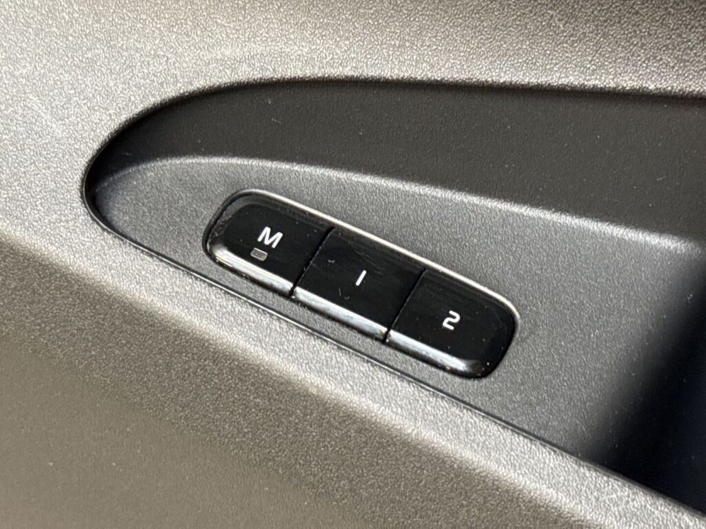 Polestar 2 2022 Thunder