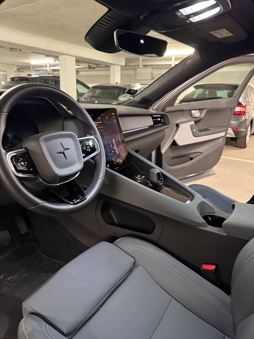 Polestar 2 2023 