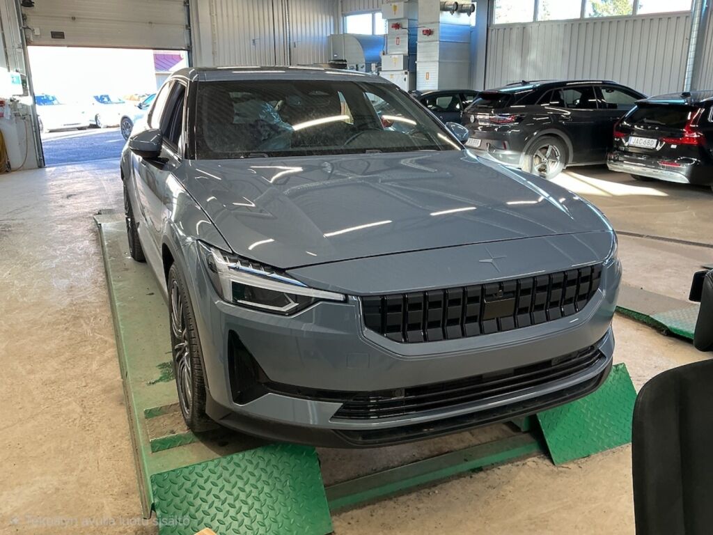 Polestar 2 2023 met.siniharmaa