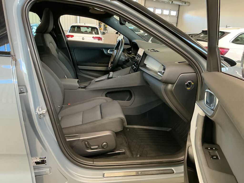 Polestar 2 2023 met.siniharmaa