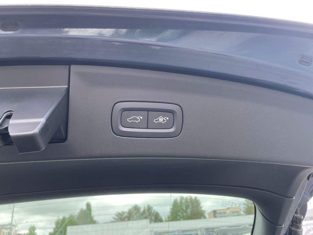 Polestar 2 2023 Sininen