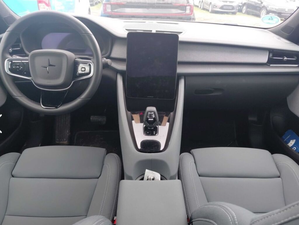 Polestar 2 2023 