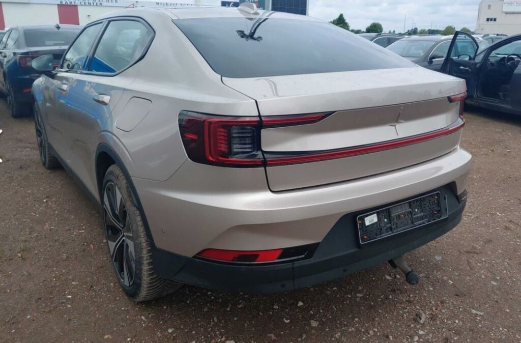 Polestar 2 2023 