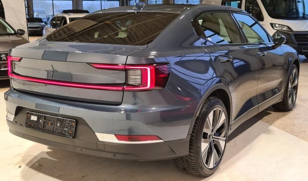 Polestar 2 2023 