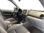 Toyota RAV4 2003 Musta