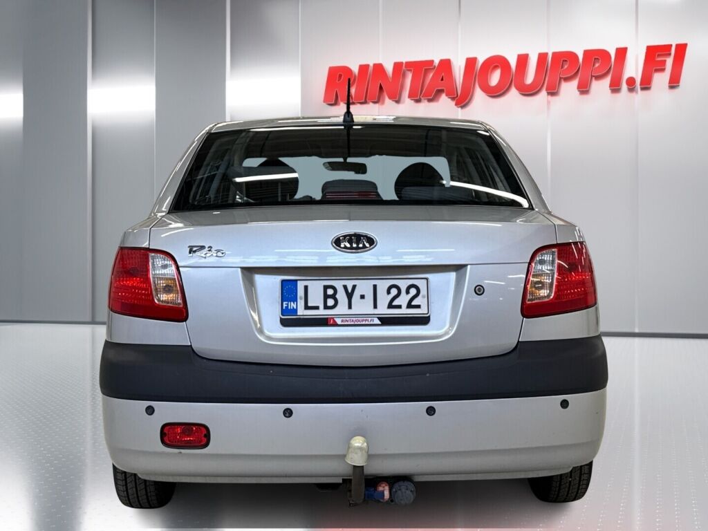 Kia Rio 2006 Harmaa