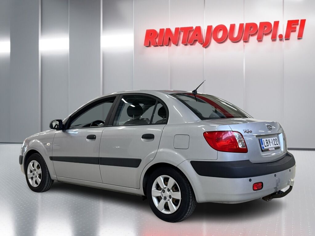 Kia Rio 2006 Harmaa