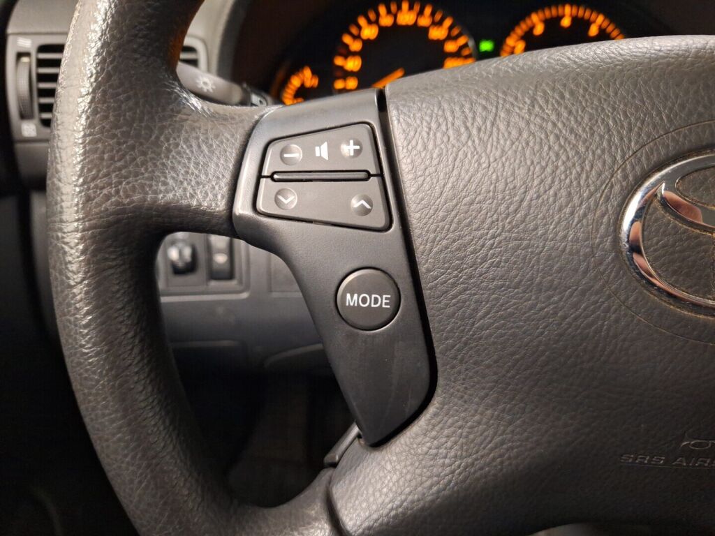 Toyota Avensis 2008 Vihreä