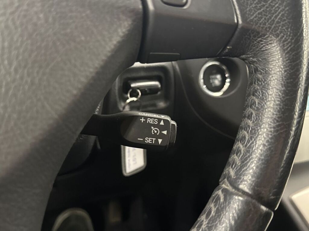 Toyota Corolla Verso 2007 Punainen