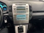 Toyota Corolla Verso 2007 Punainen