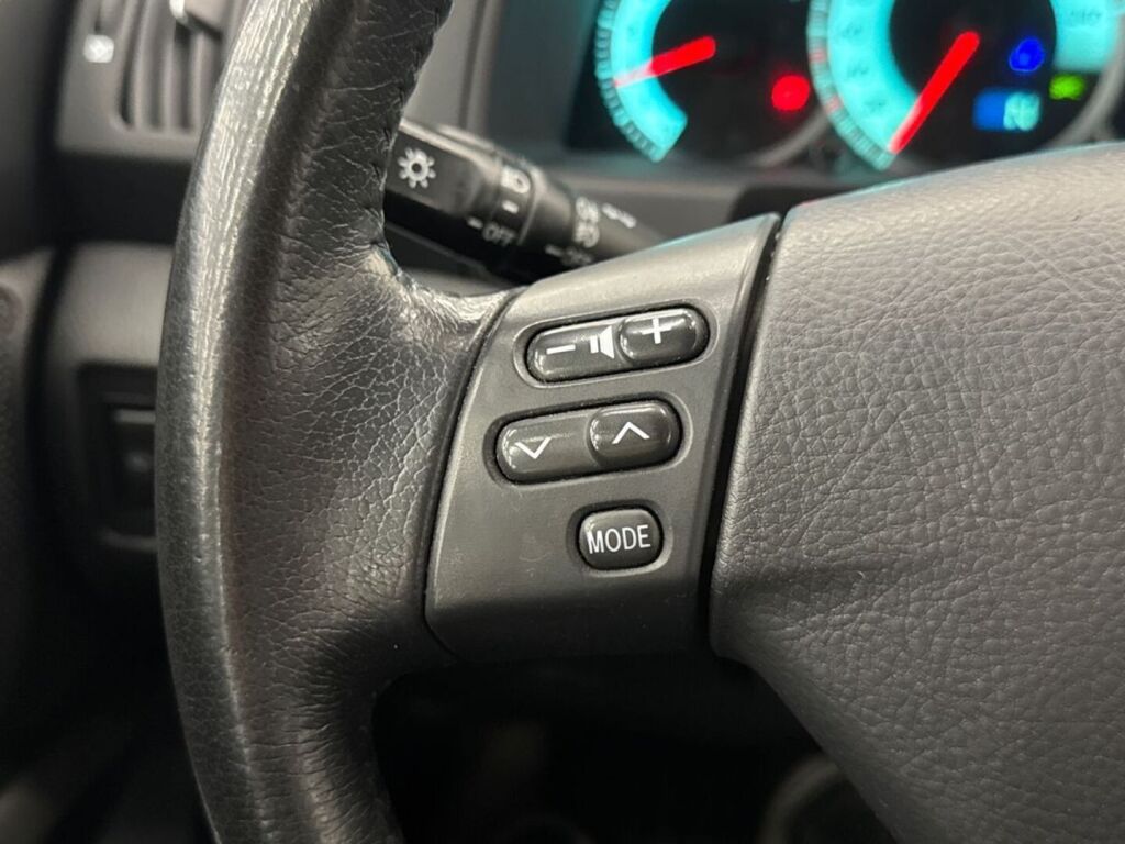 Toyota Corolla Verso 2007 Punainen