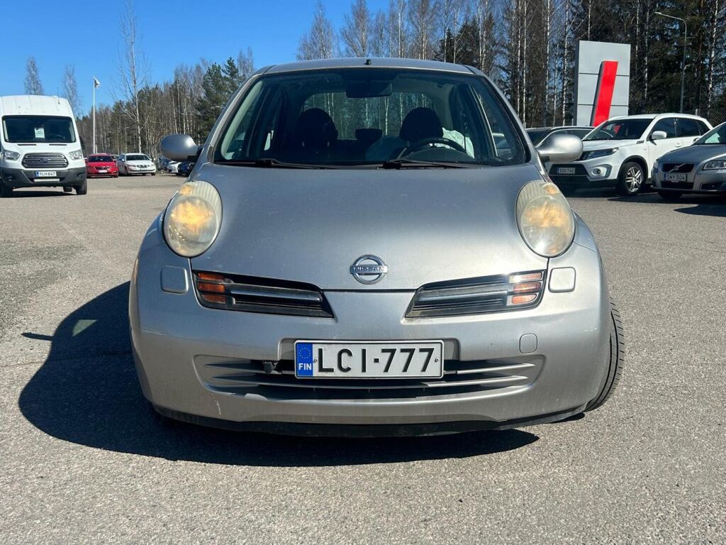 Nissan Micra 2004 Hopea