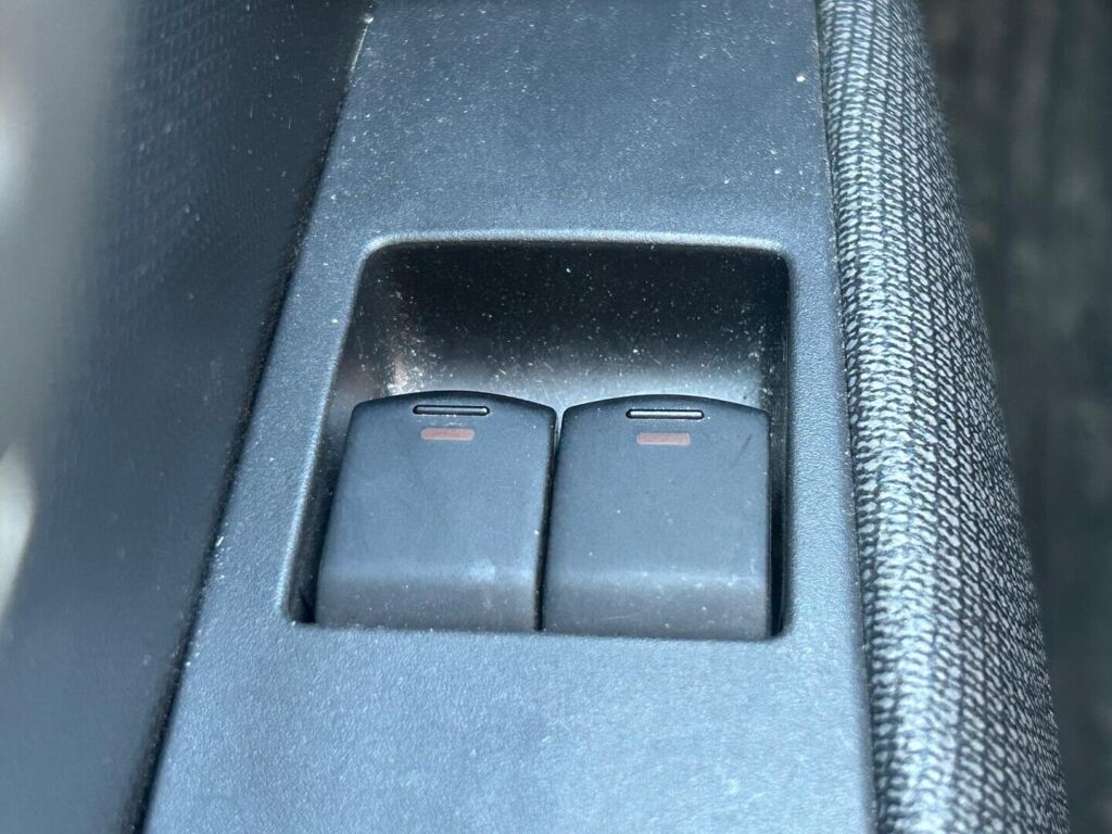 Nissan Micra 2004 Hopea