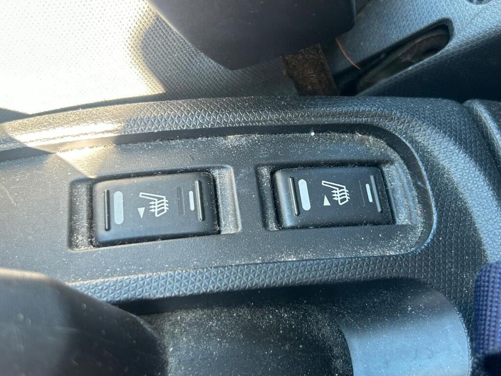 Nissan Micra 2004 Hopea