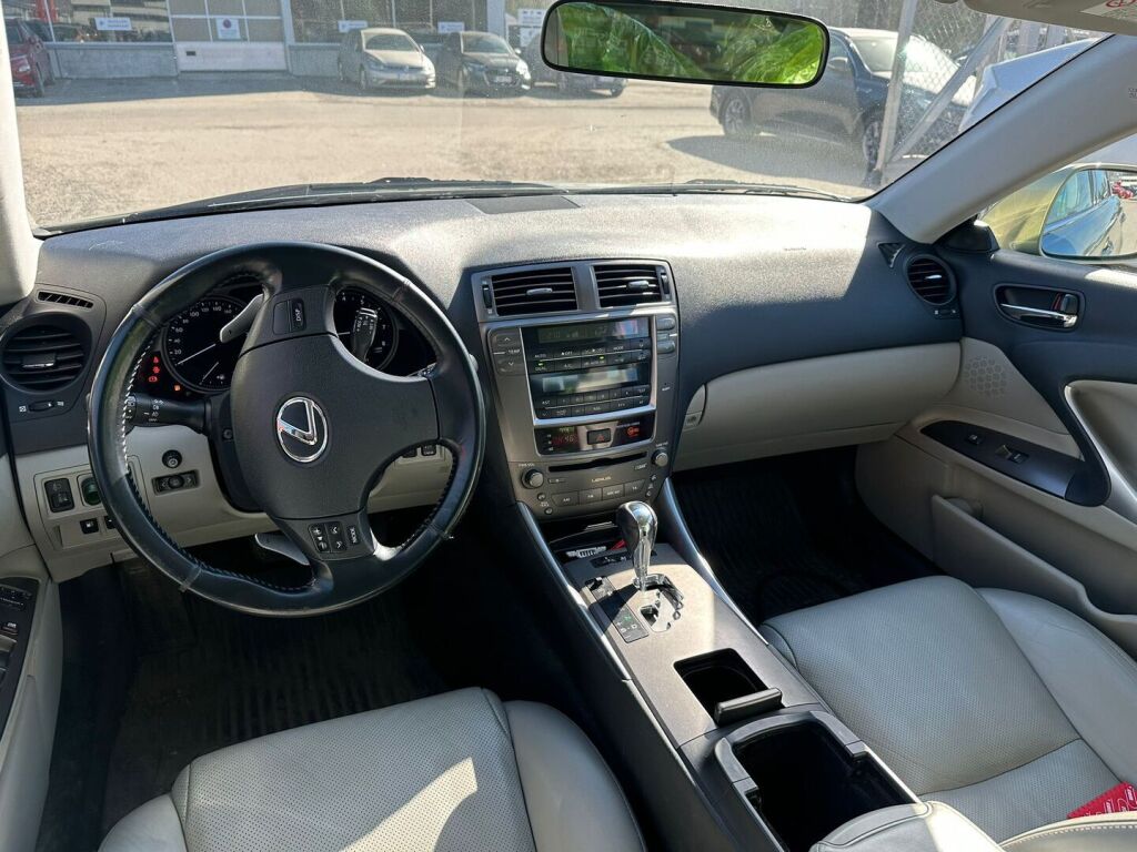 Lexus IS 2008 Vihreä