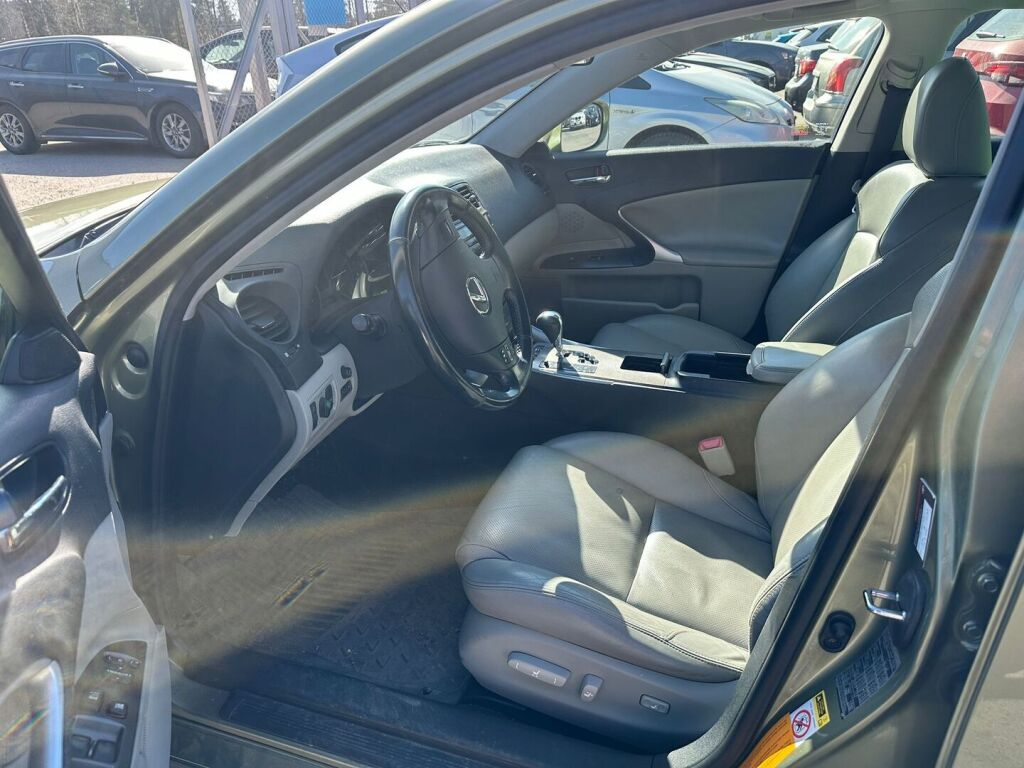 Lexus IS 2008 Vihreä
