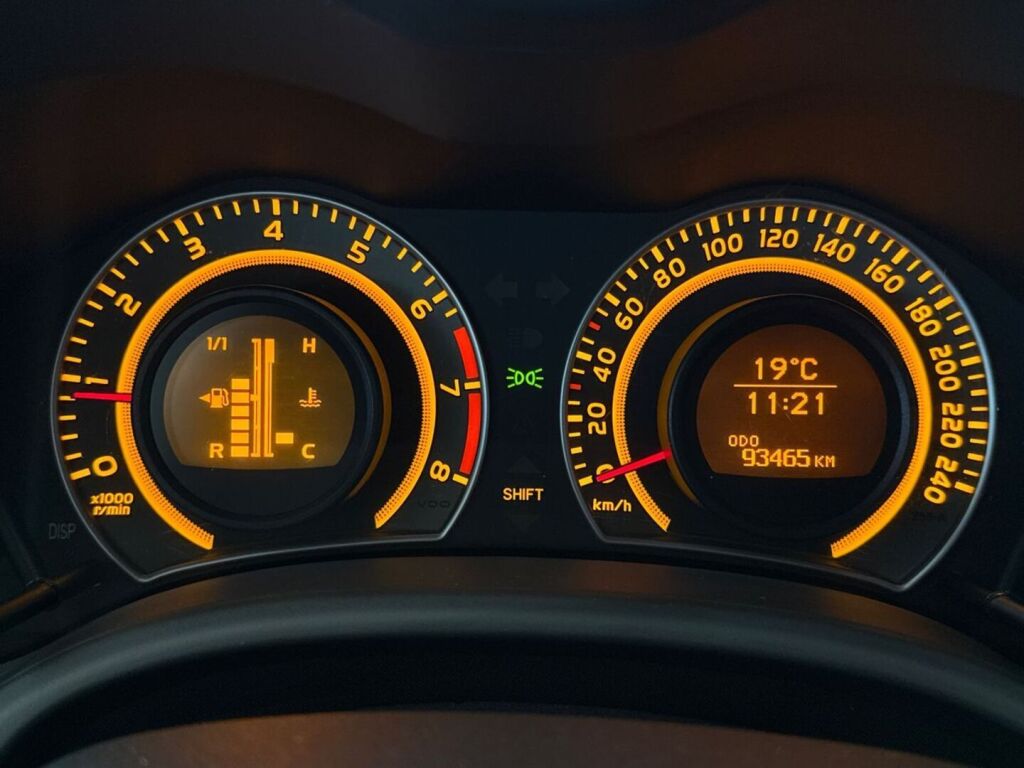 Toyota Corolla 2008 Harmaa