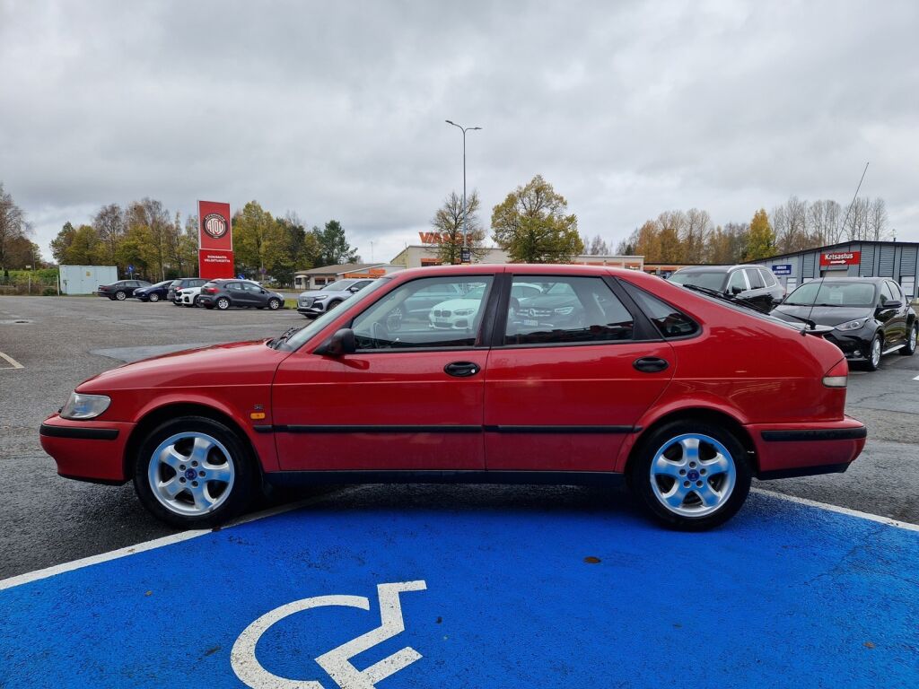 Saab 9-3 1999 Punainen