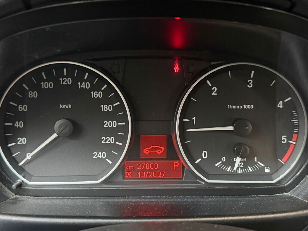 BMW 118 2008 Harmaa