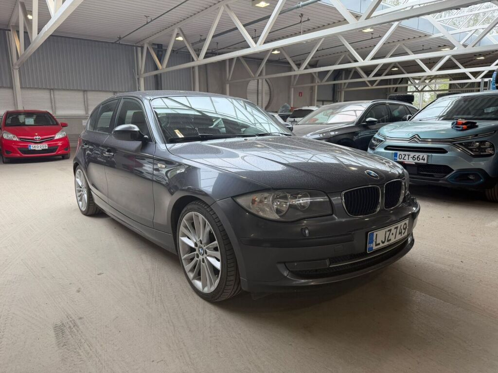 BMW 118 2008 Harmaa