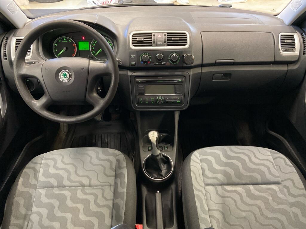 Skoda Fabia 2008 Harmaa