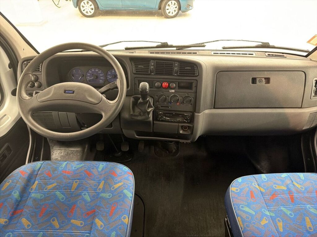 Bürstner Ducato 2000 Valkoinen