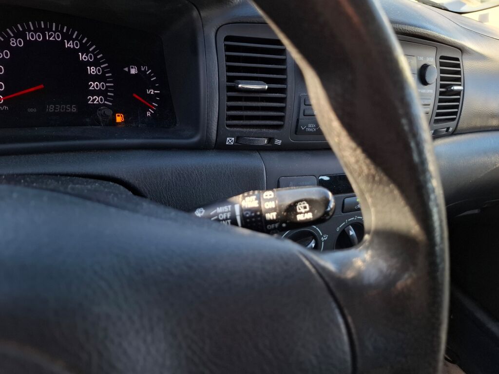 Toyota Corolla 2005 Hopea