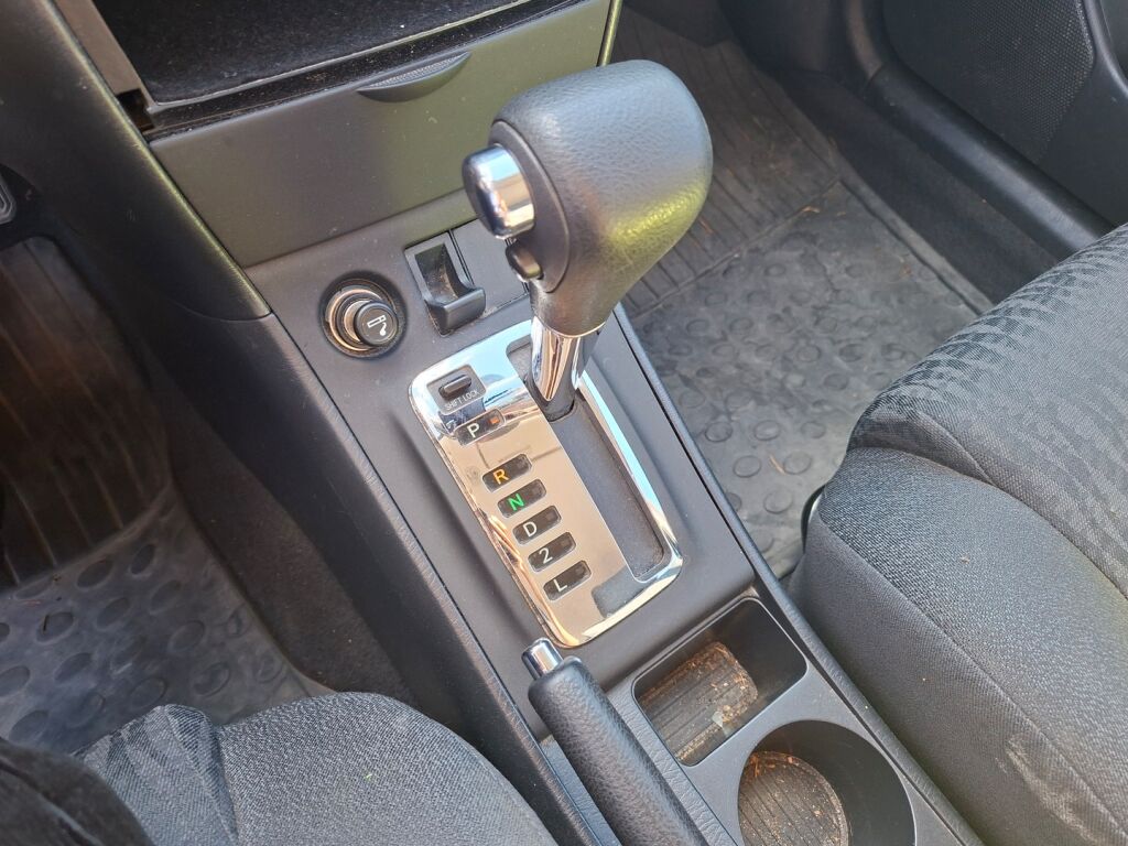 Toyota Corolla 2003 Punainen