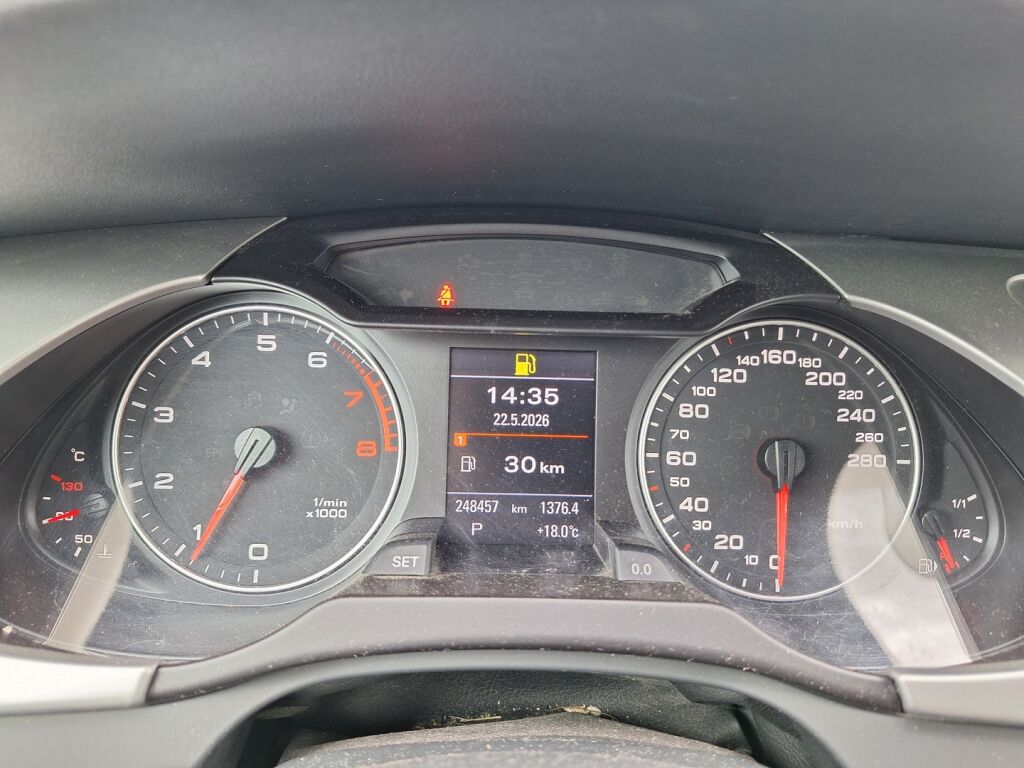 Audi A4 2010 Harmaa
