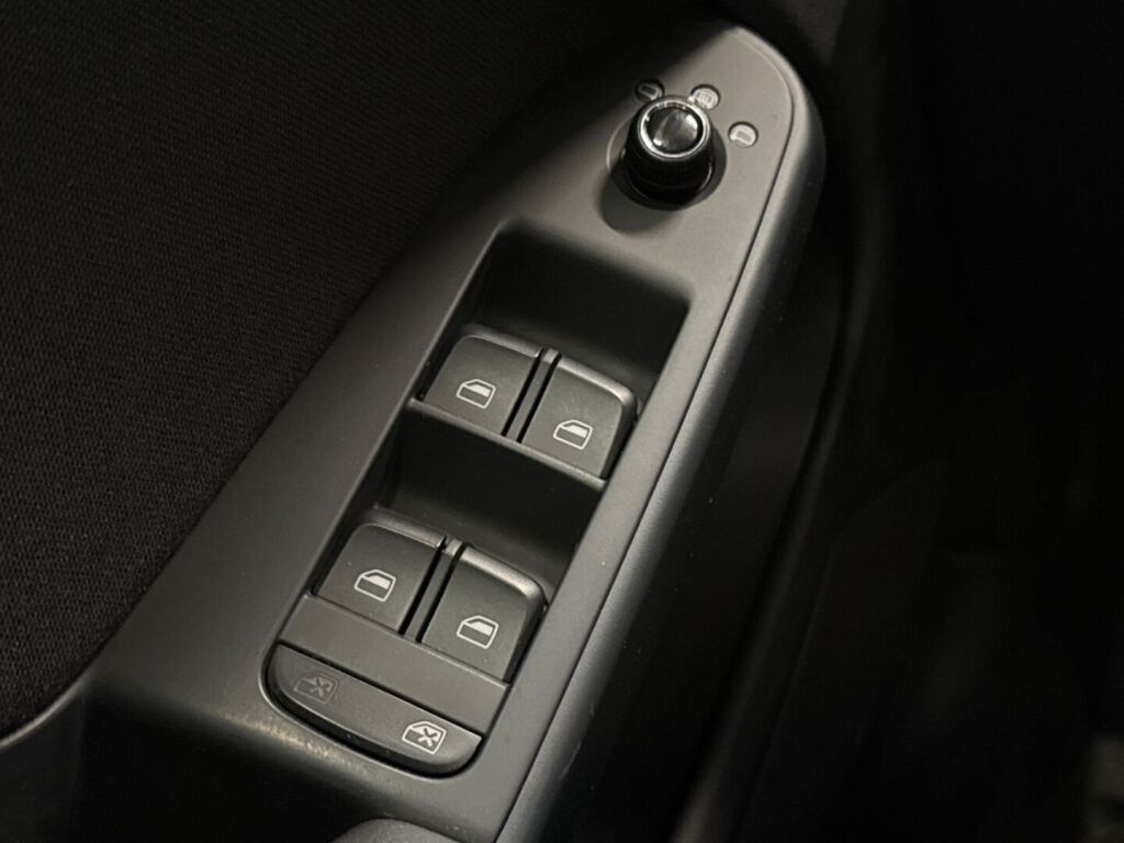 Audi A4 2010 Harmaa