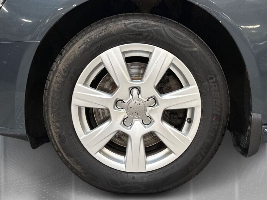 Audi A4 2010 Harmaa