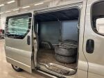 Opel Vivaro 2010 Harmaa