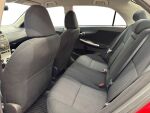 Toyota Corolla 2010 Punainen
