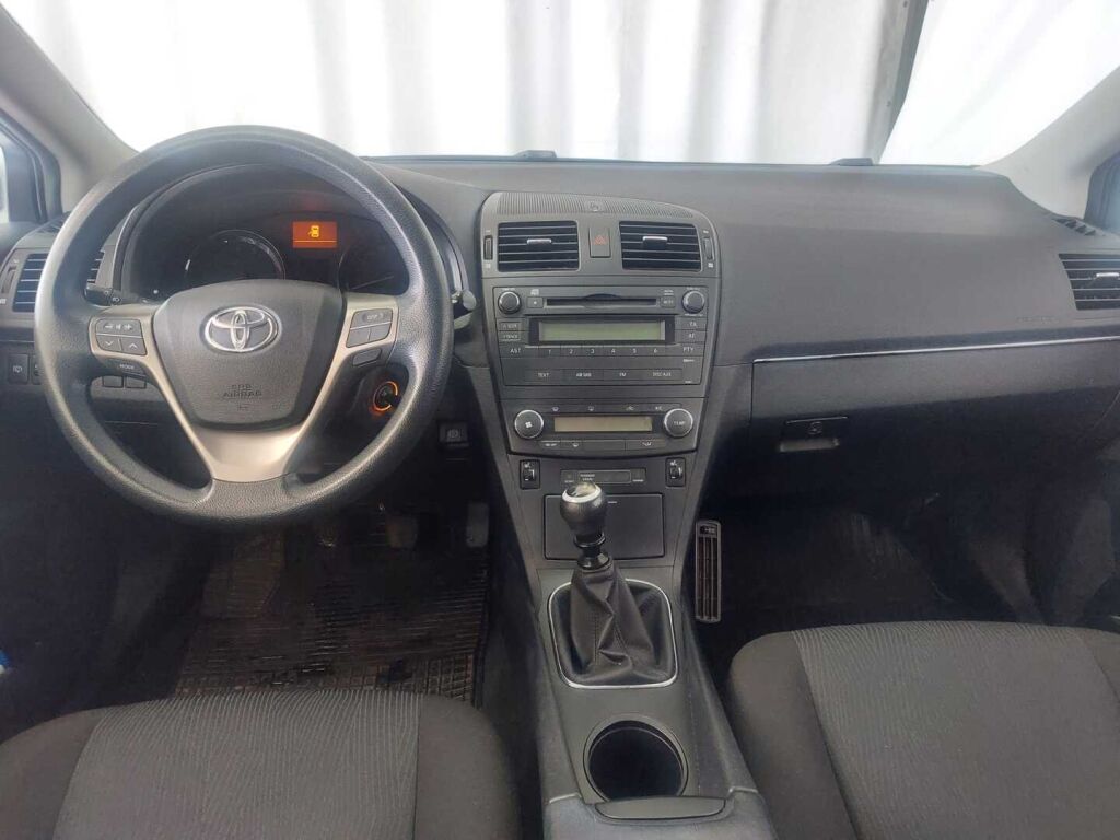 Toyota Avensis 2010 Sininen