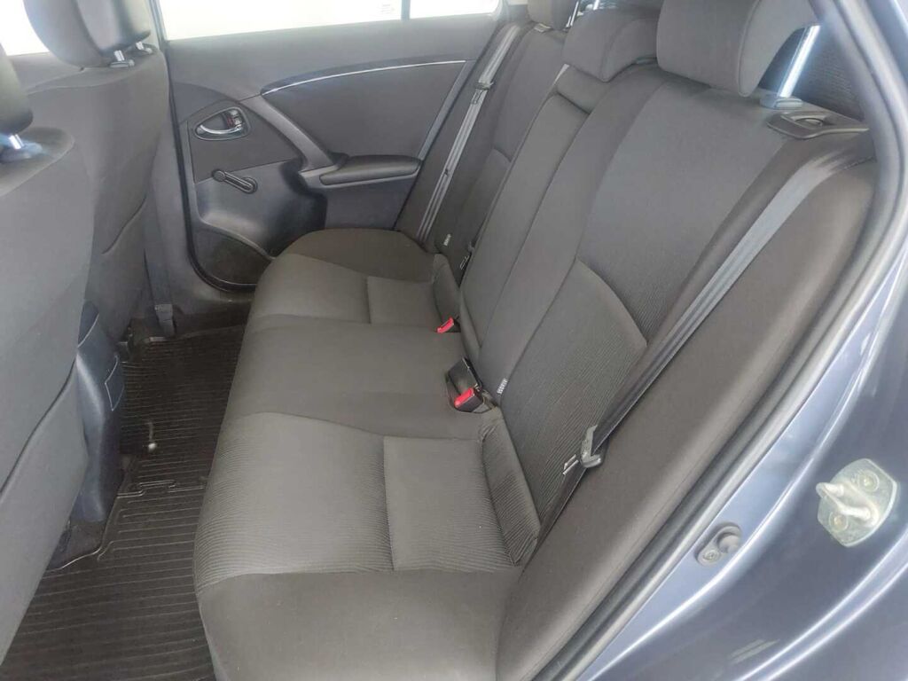 Toyota Avensis 2010 Sininen