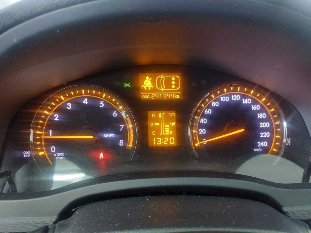 Toyota Avensis 2010 Sininen