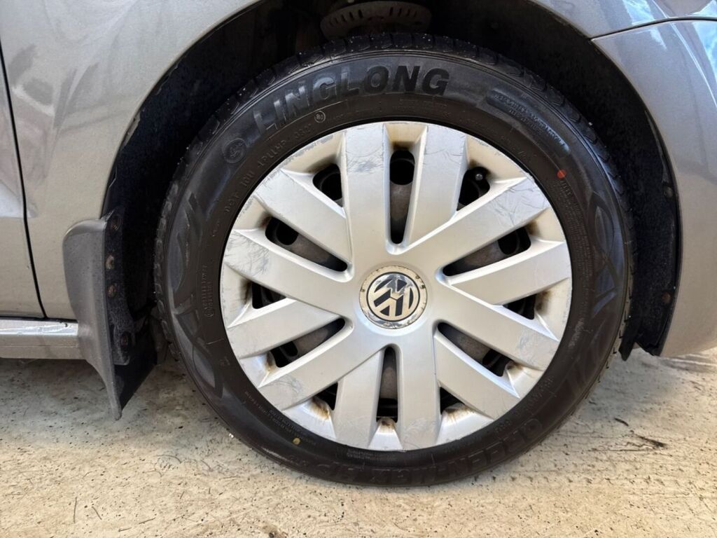 Volkswagen Polo 2010 Harmaa