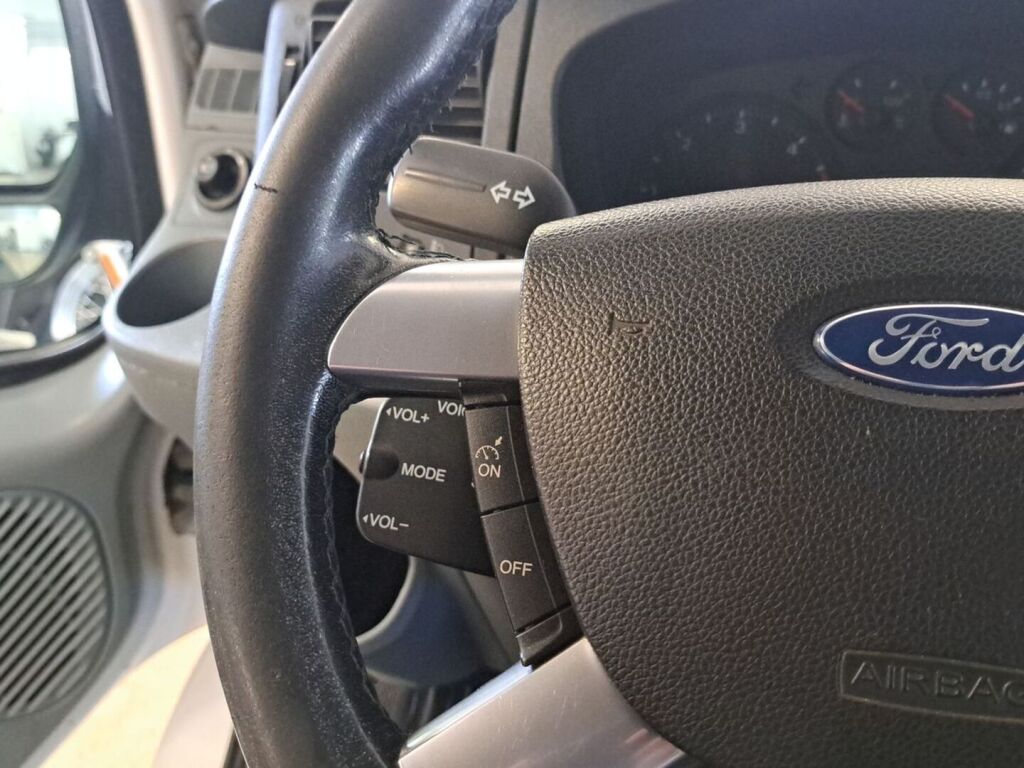 Ford Transit 2008 Valkoinen