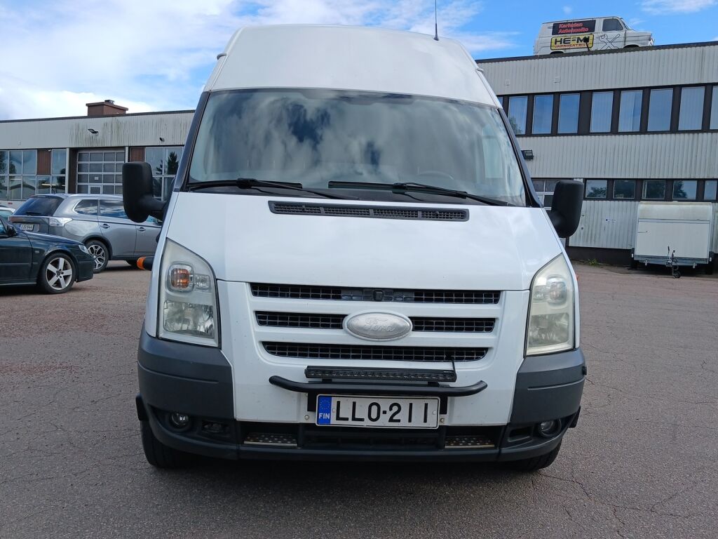 Ford Transit 2008 Valkoinen