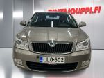 Skoda Octavia 2012 Ruskea (beige)