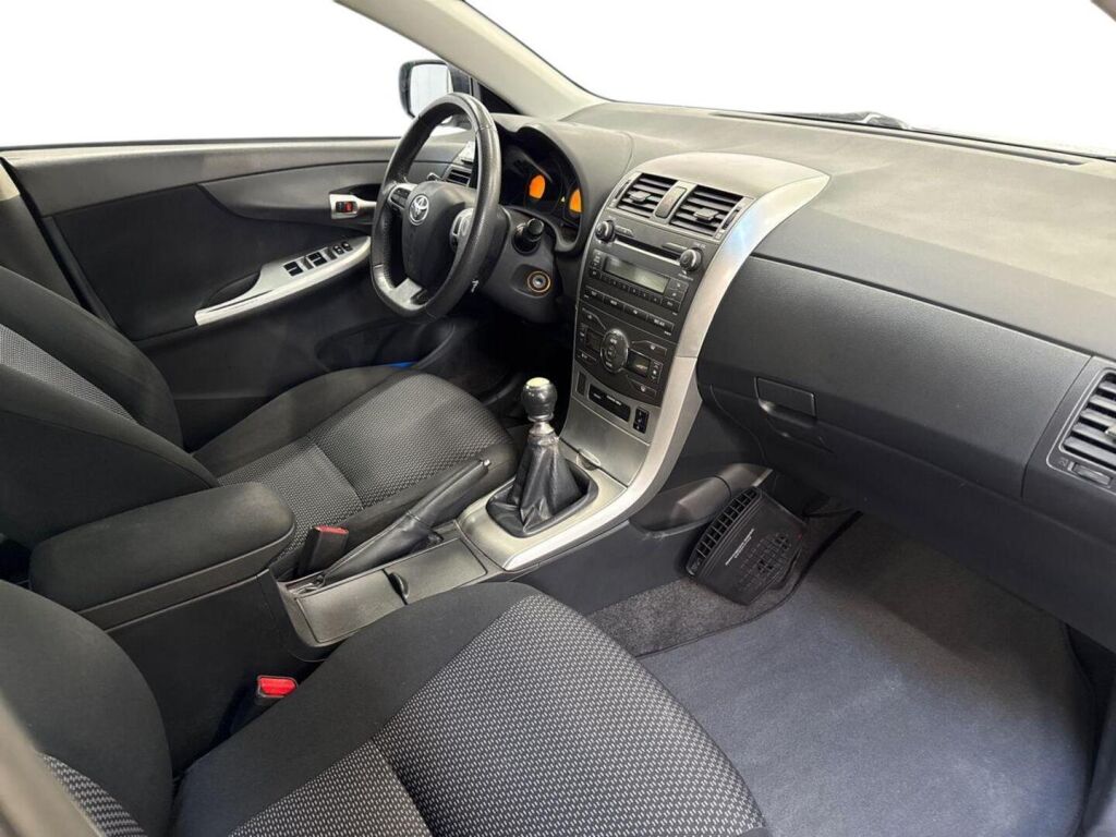 Toyota Corolla 2013 Sininen