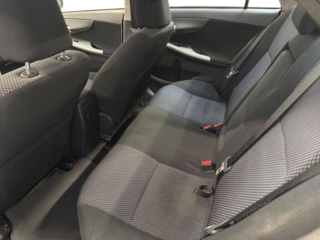 Toyota Corolla 2013 Sininen