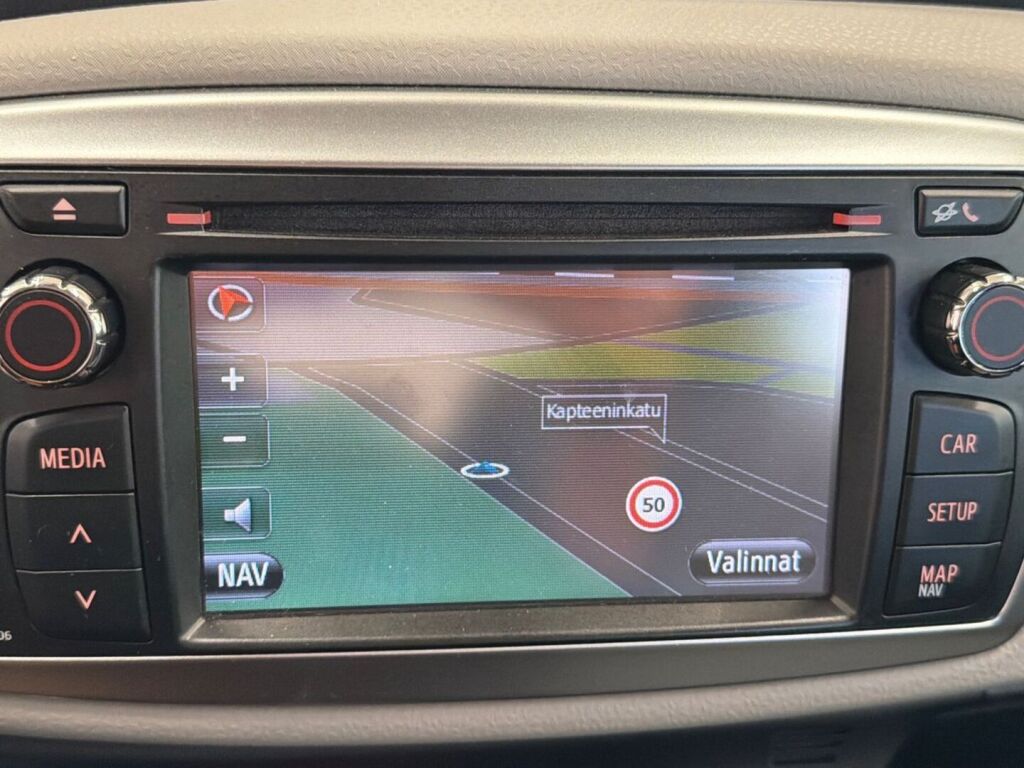 Toyota Yaris 2013 Punainen